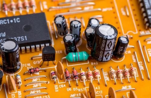 ARCH(翊嘉) 電源模塊如何簡化和加速產品規劃？