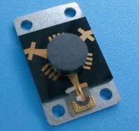 RADITEK帶載微帶隔離器和循環器插入式（183mh z -50gh z）