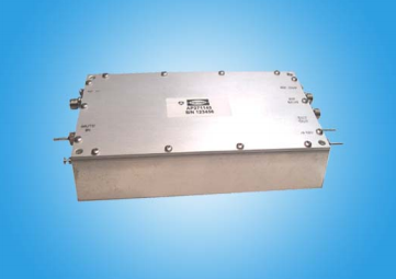 商業通信功率放大器  1至18 GHz